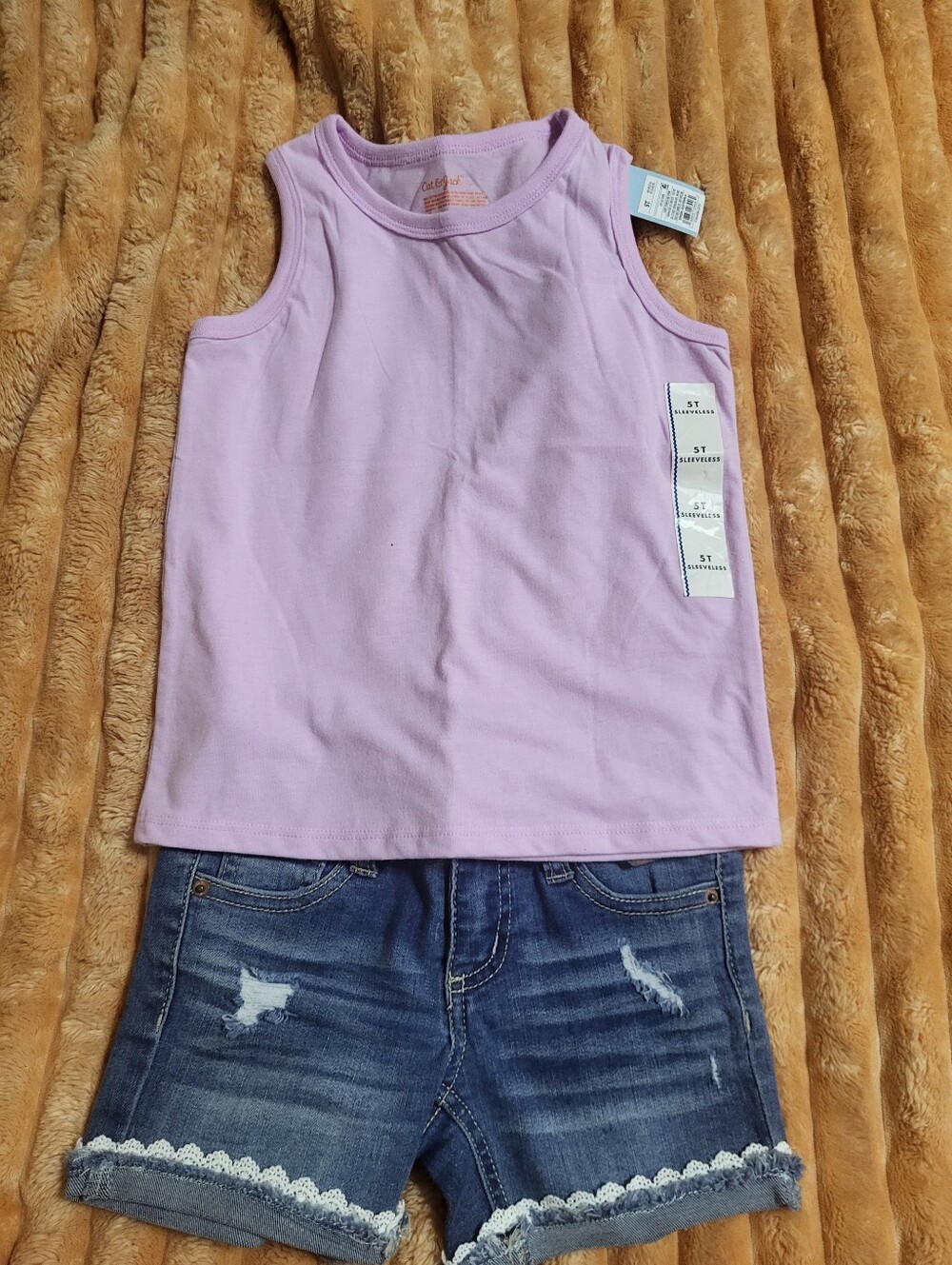 Hippie Girl Shorts & Cat & Jack Shirt Nwt